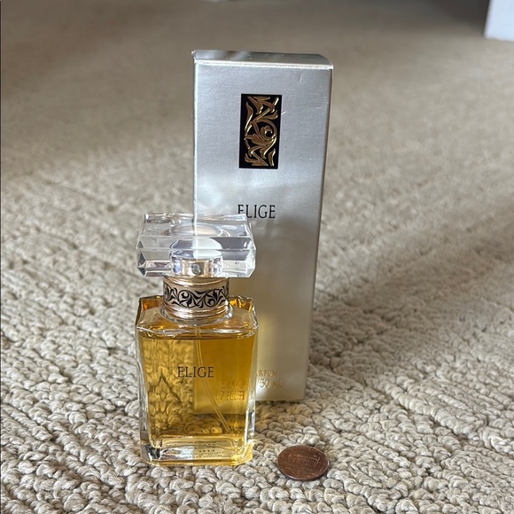 Mary Kay Elige Perfume - Picture 2 of 3